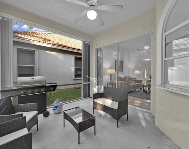 615 Sw St Thomas Cove - Photo Thumbnail 24
