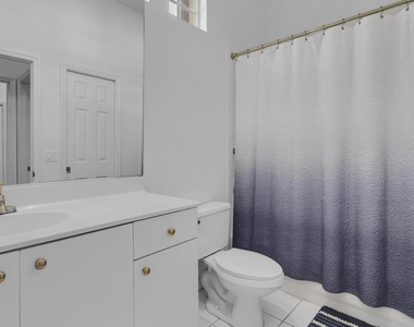 615 Sw St Thomas Cove - Photo Thumbnail 19