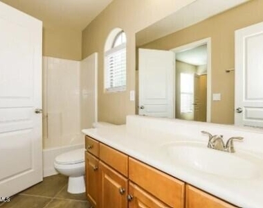 451 S Hawes Road - Photo Thumbnail 13