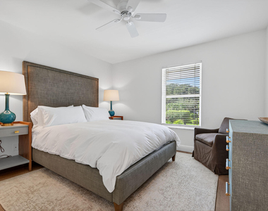 11352 Briarwood Place - Photo Thumbnail 14