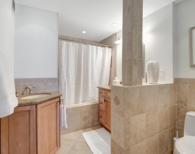 2871 N Ocean Boulevard - Photo Thumbnail 8