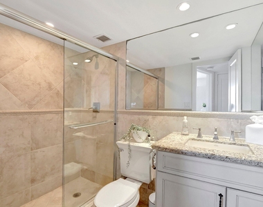 2871 N Ocean Boulevard - Photo Thumbnail 13