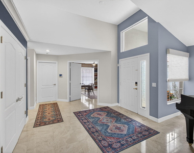 108 Eagleton Lane - Photo Thumbnail 7