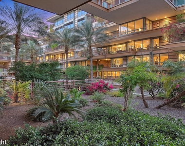 7157 E Rancho Vista Drive - Photo Thumbnail 23
