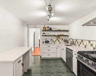 921 S M Street - Photo Thumbnail 11