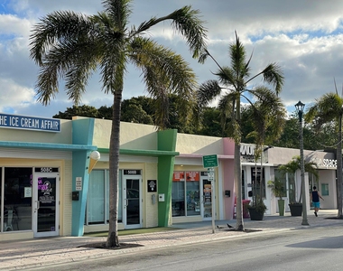 921 S M Street - Photo Thumbnail 40