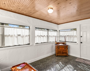 921 S M Street - Photo Thumbnail 4