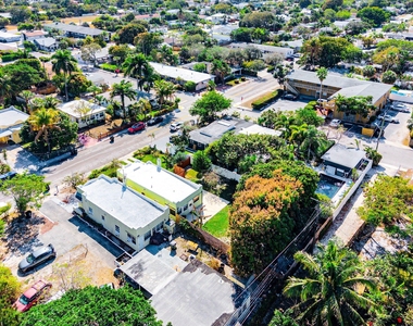 921 S M Street - Photo Thumbnail 23