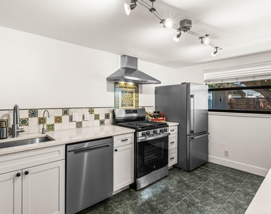 921 S M Street - Photo Thumbnail 13
