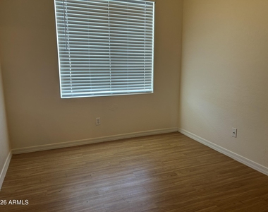 105 N Warren Street - Photo Thumbnail 17