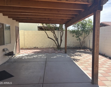 105 N Warren Street - Photo Thumbnail 12