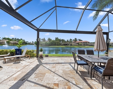 10771 Versailles Boulevard - Photo Thumbnail 38