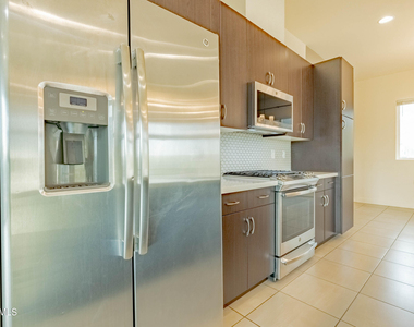 6850 E Mcdowell Road - Photo Thumbnail 20