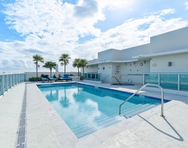 7935 East Drive - Photo Thumbnail 42