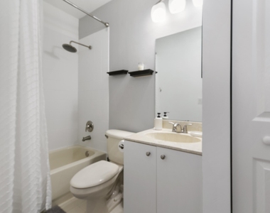 1543 Westchester Avenue - Photo Thumbnail 10