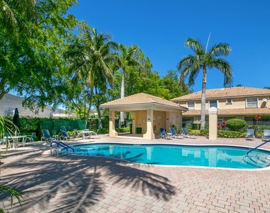 1543 Westchester Avenue - Photo Thumbnail 12