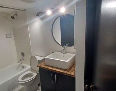 19111 Glenmoor Drive - Photo Thumbnail 10