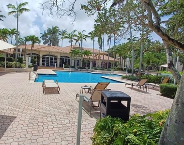 19111 Glenmoor Drive - Photo Thumbnail 22