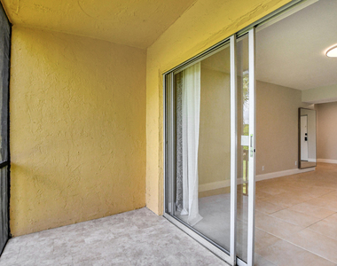 450 Nw 20th Street - Photo Thumbnail 21
