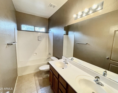 17456 W Ashley Drive - Photo Thumbnail 24