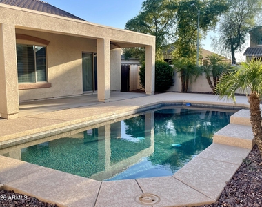 17456 W Ashley Drive - Photo Thumbnail 29