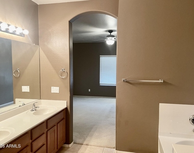 17456 W Ashley Drive - Photo Thumbnail 13