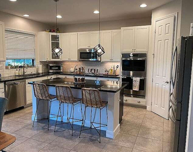 7430 Nw 109th Way - Photo Thumbnail 1
