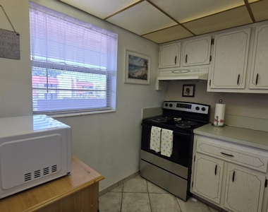 2900 Nw 46th Avenue - Photo Thumbnail 7