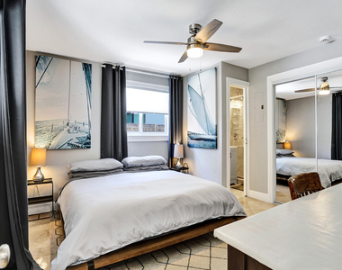 1041 Sw 32nd Street - Photo Thumbnail 5