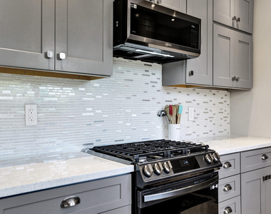 1041 Sw 32nd Street - Photo Thumbnail 25