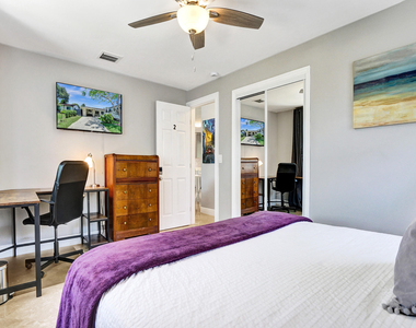 1041 Sw 32nd Street - Photo Thumbnail 11