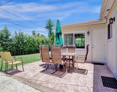 1041 Sw 32nd Street - Photo Thumbnail 35