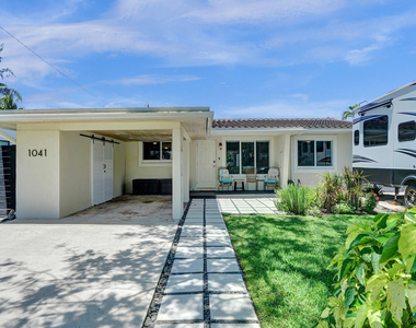 1041 Sw 32nd Street - Photo Thumbnail 47