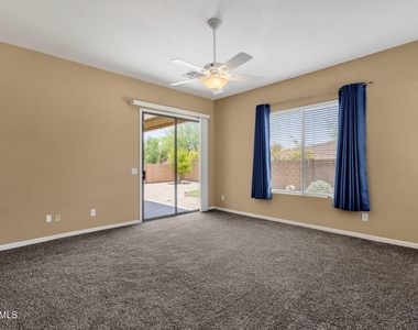 2403 E Robb Lane - Photo Thumbnail 17