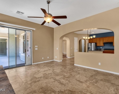2403 E Robb Lane - Photo Thumbnail 16