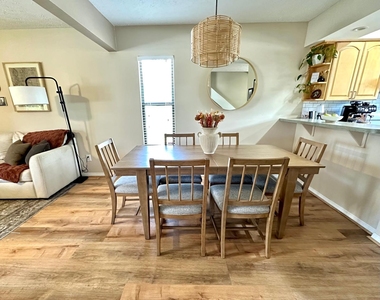 13509 S Indian River Drive - Photo Thumbnail 3