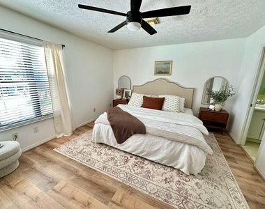 13509 S Indian River Drive - Photo Thumbnail 26