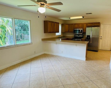 3421 Helena Drive - Photo Thumbnail 14