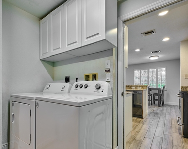 6725 Old Farm Trail - Photo Thumbnail 13