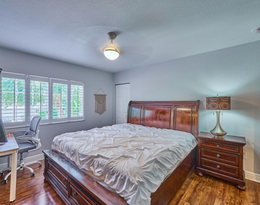 6725 Old Farm Trail - Photo Thumbnail 22