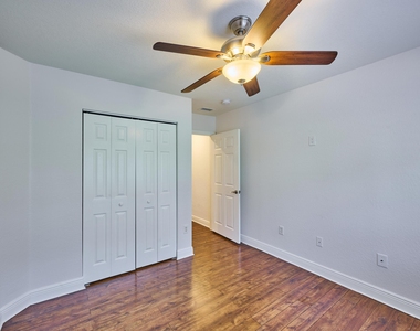 6725 Old Farm Trail - Photo Thumbnail 41