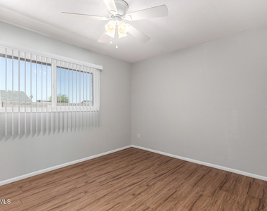 4404 S Mcallister Avenue - Photo Thumbnail 16