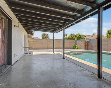 4404 S Mcallister Avenue - Photo Thumbnail 32
