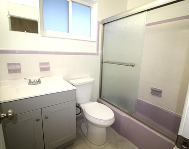 4440 Bougainvilla Drive - Photo Thumbnail 12