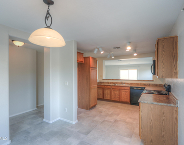 27976 N Gold Lane - Photo Thumbnail 15