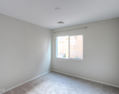 27976 N Gold Lane - Photo Thumbnail 26