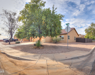 27976 N Gold Lane - Photo Thumbnail 5