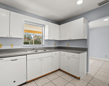 4128 Chestnut Avenue - Photo Thumbnail 15