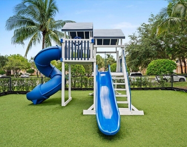 3020 Alcazar Place - Photo Thumbnail 23