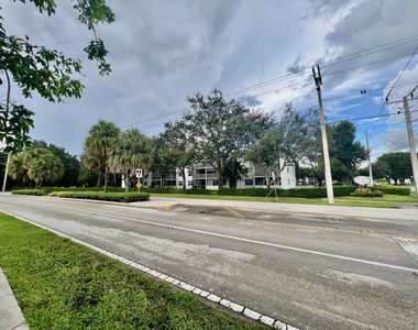 8405 Nw 61st Street - Photo Thumbnail 10